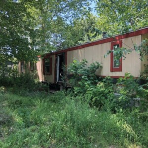 Mobile home demolition Slaughterville Oklahoma